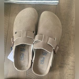 Knockoff Birkenstock mule slides - NEVER WORN